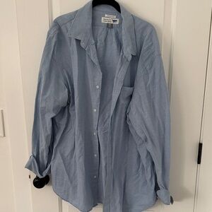 Old Navy Light Blue Button Down Shirt